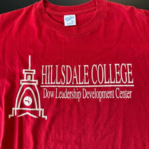Vintage Hillsdale College Red Graphic Tee Velva Sheen Made in USA Size XL - Picture 7 of 8